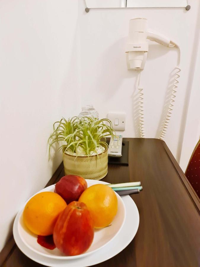 City London Hotel Екстер'єр фото